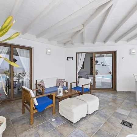 Flora - Vipvipvillas Playa Blanca (Lanzarote)