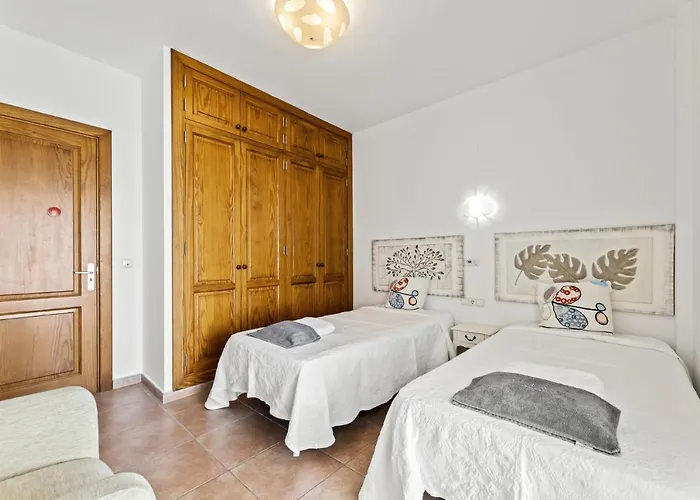 Flora - Vipvipvillas 别墅 普拉亚布兰卡