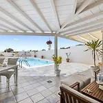 Flora - Vipvipvillas * Playa Blanca (Lanzarote)