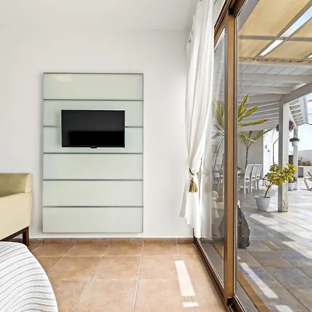 Βίλα Flora - Vipvipvillas Πλάγια Μπλάνκα