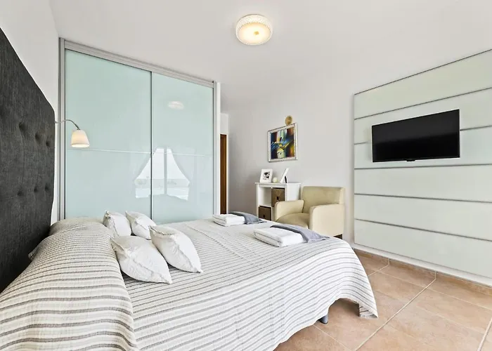 فيلة Flora - Vipvipvillas بلايا بلانكا